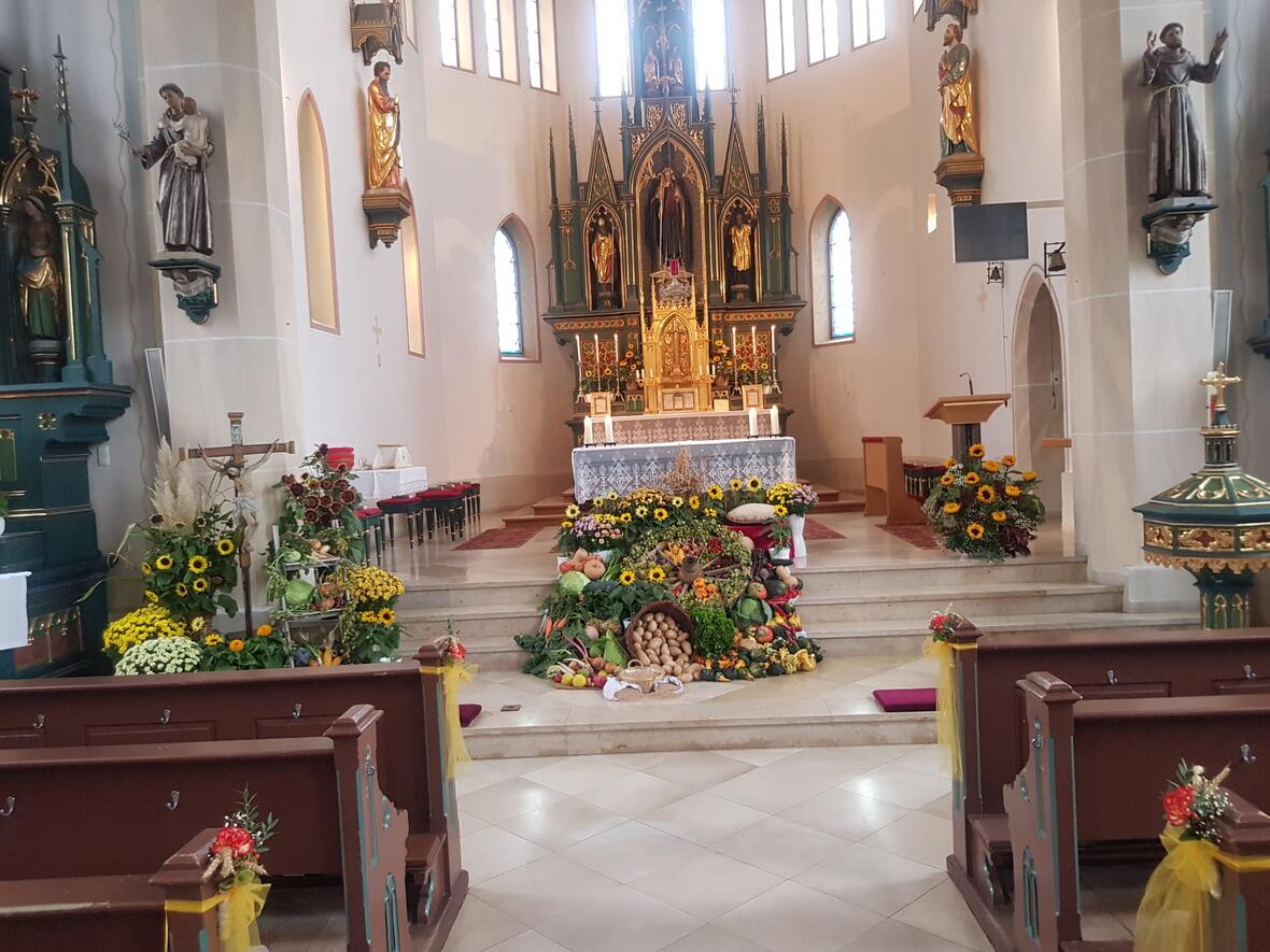 erntedank-in-st-walburga-ried4739283